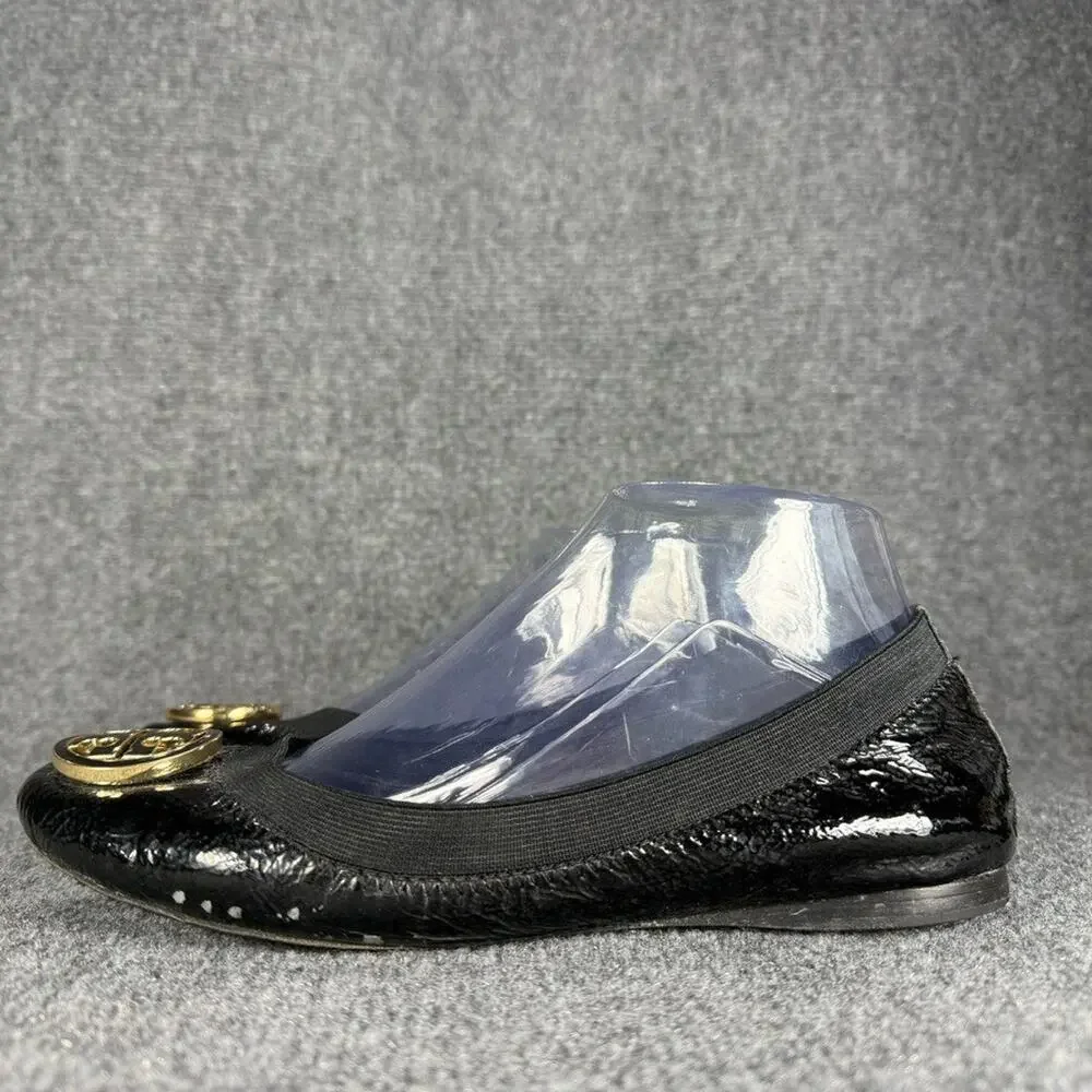 Tory Burch Caroline Ballet Flats Womens 7 Black Patent Leather Gold Medallion